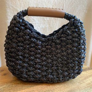 Summer Chic Blue Woven Straw Satchel